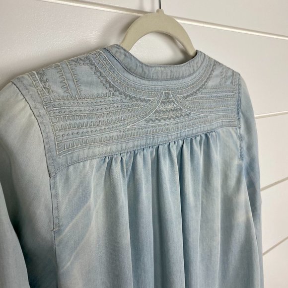 Anthropologie Button up shirt, XS. - Picture 3 of 4